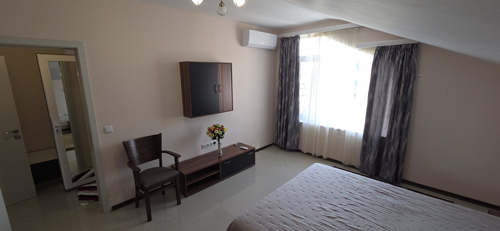 Villa photograph 062