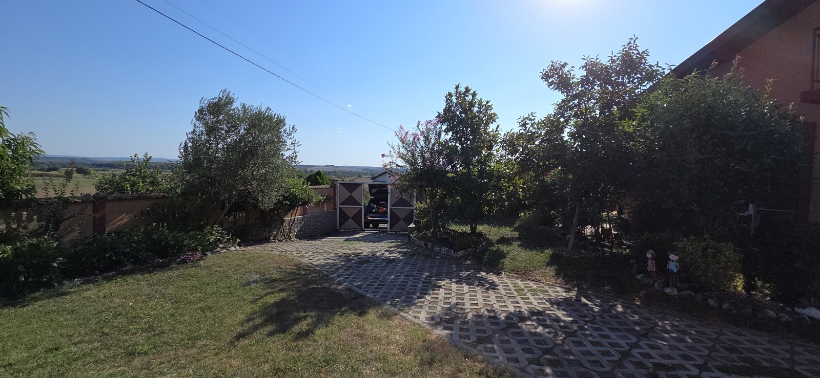 Villa photograph 064