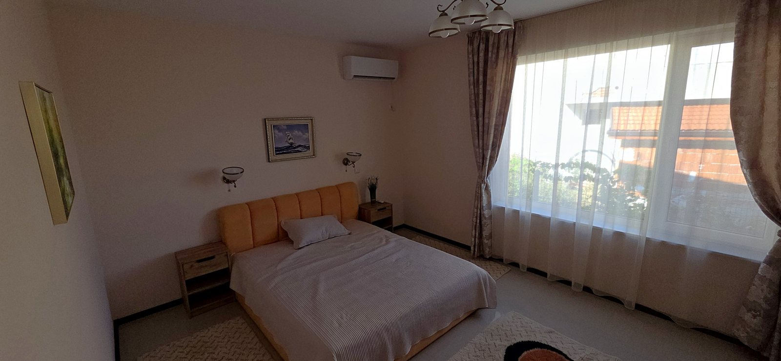 Villa photograph 044