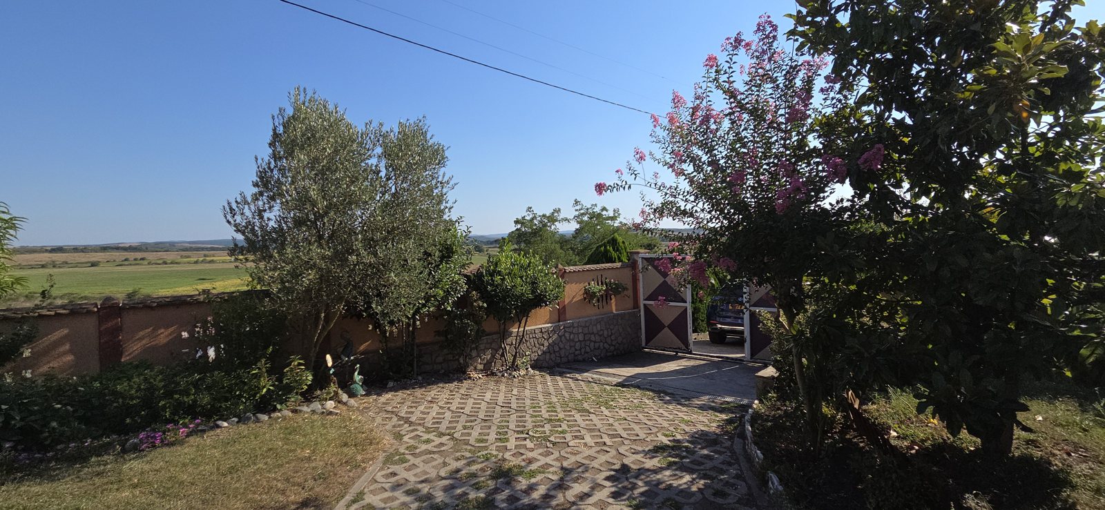 Villa photograph 067