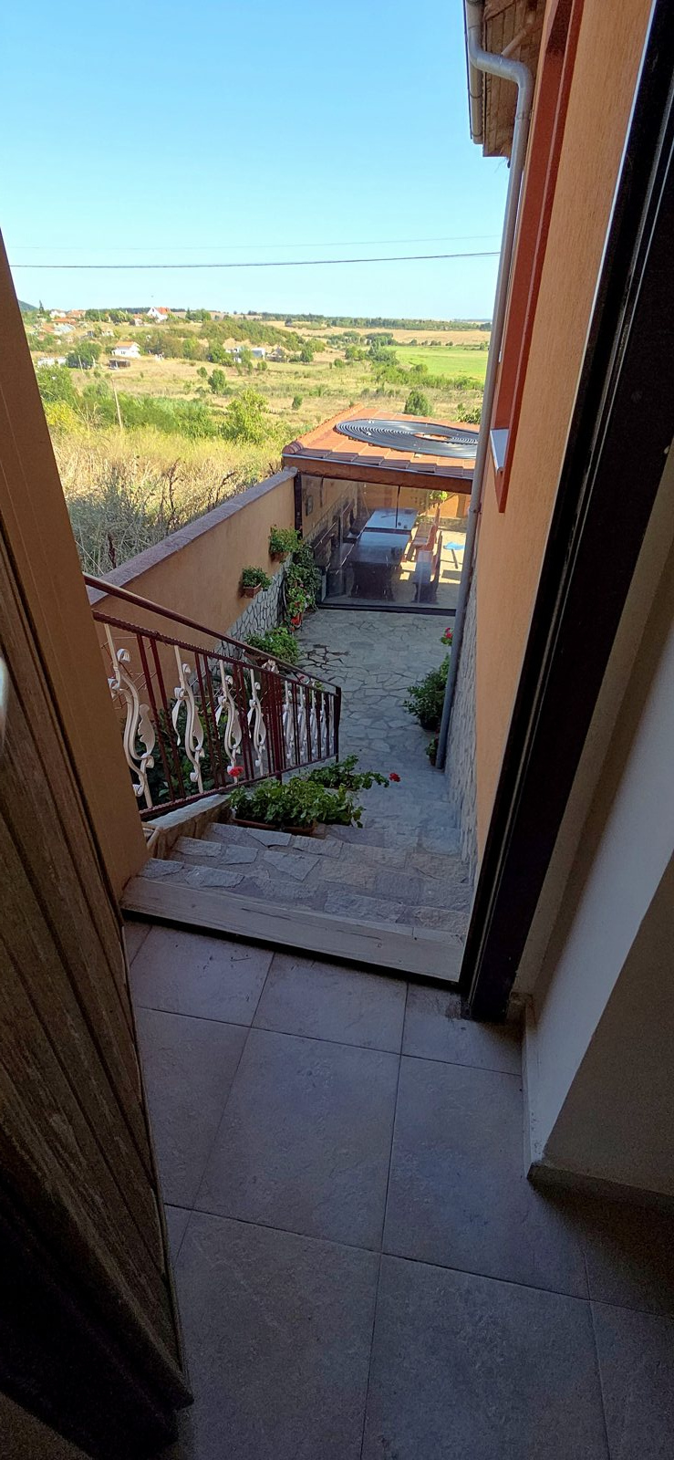 Villa photograph 048