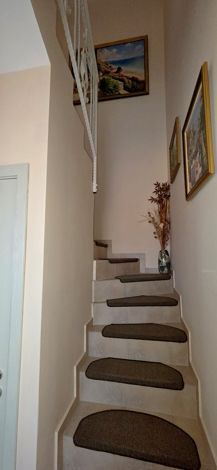 Villa photograph 050